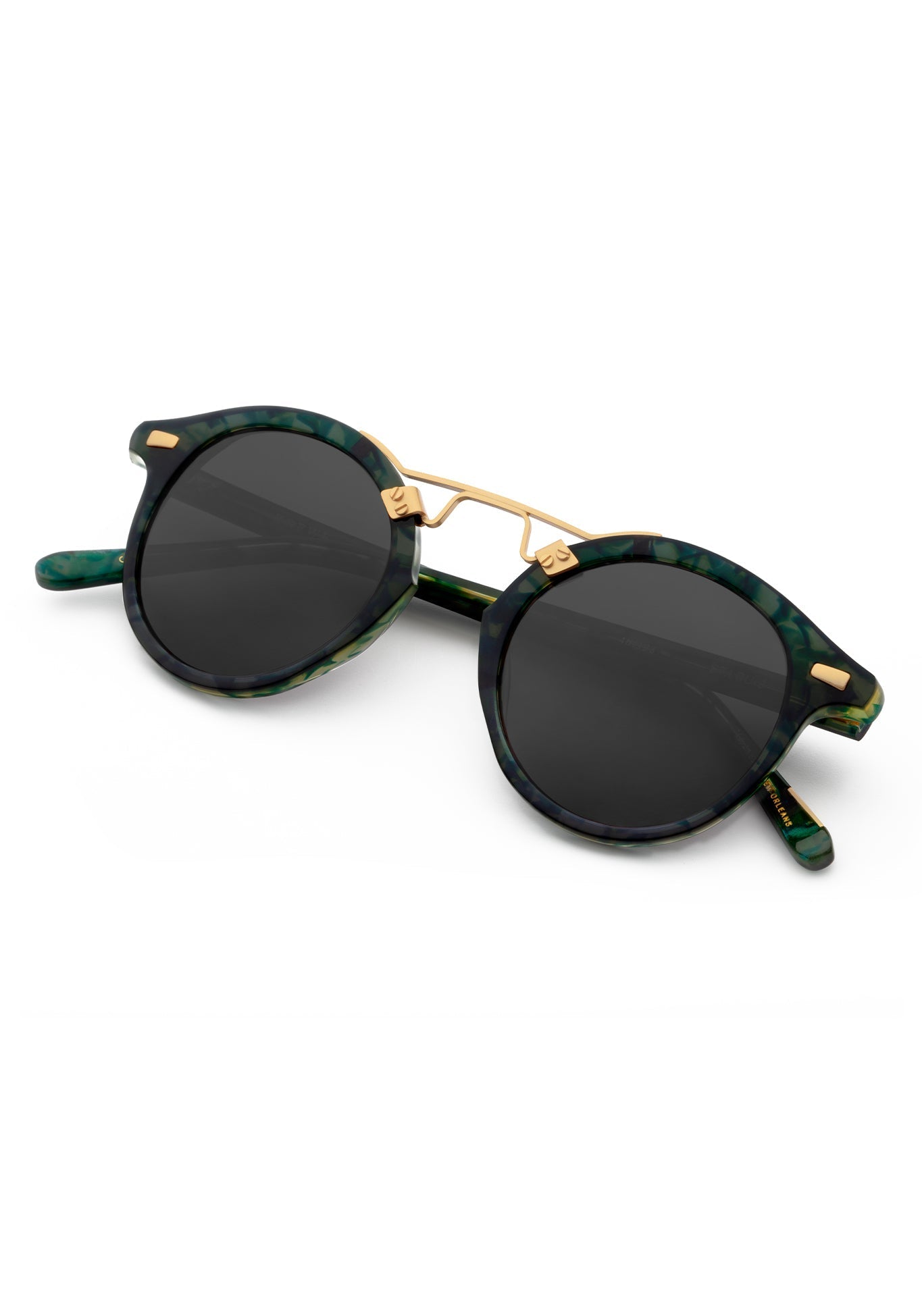 ST. LOUIS CLASSICS | Grey Ivy 24K Polarized Handcrafted, luxury green tortoise acetate KREWE sunglasses